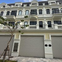 Cho Thuê Full Căn Shophouse 4 Tầng Nổi + 1 Hầm Diện Tích 80M2 Làm (Văn Phòng - Kho) Hướng Đông Nam