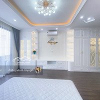 Nhà Đẹp Trung Hoà Ở Ngay. Cách Ô Tô Dừng Đỗ 30M. 6 Tầng 45M2 Nhỉnh 9 Tỷ