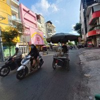 Cho Thuê Tòa Nhà Văn Phòng 9 Tầng Quận10, 1100M², Gần Vạn Hạnh Mall