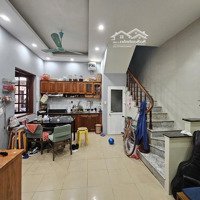 Nhà Đẹp La Thành Đống Đa 33M2, 5 Tầng, Ô Tô Đỗ Cổng, 7 Tỷ Ba .