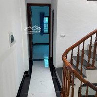 Chủ Vừa Gửi Bán Nhà 4 Tầng, 35M2 Ngay Chợ Đầu Mối Hà Đông