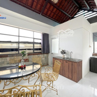 Cho Thuê Penthouse Cực Rộng_2Pn-1Pk_Bếp Tách Riêng Biệt_Gần Đường Lý Thường Kiệt_Quận 10