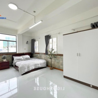 Cho Thuê Penthouse Cực Rộng_2Pn-1Pk_Bếp Tách Riêng Biệt_Gần Đường Lý Thường Kiệt_Quận 10