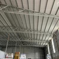 Cho thuê kho xưởng 830m² trong cụm kho đường Quốc Lộ 1A, P. Ba Láng, Q. Cái Răng, TP. Cần Thơ, lộ Container có bến thuỷ lên xuống hàng hoá, sàn chịu tải 4 tấn/ m² (có thể thuê 1 nữa kho ngang 11,5m)