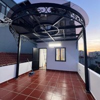 Mặt Phố Lạc Long Quân - Vừa Ở Vừa Kinh Doanh - View Hồ Tây - 40M2 - 6 Tầng Thang Máy - Thiết Kế