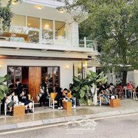 Sang Nhượng Quán Cafe 2 Mặt Tiền View Hồ Chùa Láng