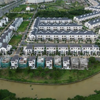 Biệt Thự 200M2 Gần Hồ Bơi, Clubhouse Nội Khu Giá: 9 Tỷ (Bao Thuế Phí). Đã Có Nhà Sẵn Liên Hệ: 0966765282