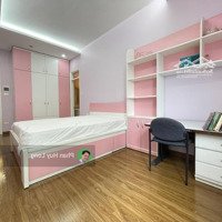 Bán Căn Hộ Đẹp Tại Phố Hoàng Đạo Thúy, Trung Hoà, Cầu Giấy 152.8M2, 3 Phòng Ngủ 3Pt