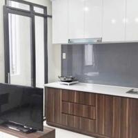 Căn hộ 40m2 ban công full nội thất, bếp xa giường gần vòng xoay Hàng Xanh