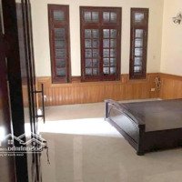 8.2 Tỷ 20M Ra Phố - Nhà Phố Hoàng Hoa Thám, Ba Đình.diện Tích47 M2 X 3 Tầng 076 232 8338