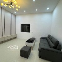 Bán Tập Thể Văn Chương, Đống Đa, Lô Góc, T2, 50M2, 2 Thoáng, 2 Ngủ, 2.45 Tỷ