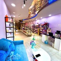 Cần Sang Gấp, Mặt Bằng 500M2,,1 Garage 1 Shop Nước Hoa 1 Shop Mỹ Phẩm + Nails Spa L, Ê Đức Thọ, Gv