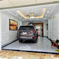 Phố Vip-Hoàng Quốc Việt - Vỉa Hè -Oto Tránh -Thang Máy -Nhà Đẹp Mê - 45M X 6 Tầng Mặt Tiền 4M6