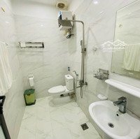 Cho Thuê Nhà Full Nội Thất Phố Văn Cao, Diện Tích: 80M2, 5 P.ngủ Khép Kín.