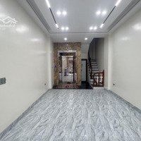 Nhà Đẹp Cầu Thang Máy 45M2 Nguyễn Văn Cừ Long Biên Hà Nội