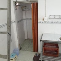 Cho Thuê Phòng Trọ Giá Rẻ So Với Mặt Bằng Chung 1, 8 Triệu/Phòng 20M2. Phòng Cao Ráo Thoáng Mát