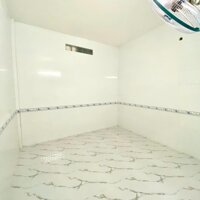 Cho thuê nhà mặt tiền đường Trần Văn Nghiêm