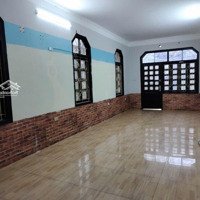 Cho Thuê Nhà Mp La Thành, Có Hầm Để Xe. Mựt Tiền 3M. Diện Tích 45M2 X3,5 Tầng. Giá Bán 22 Triệu