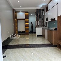 Bán Nhà Riêng 6 Tầng Thang Máy
35M2 Cổ Nhuế