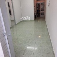 Chính Chủ Cần Bán Bàu Cát 2. Diện Tích Căn Hộ 50M2, 2 Phòng Ngủ, Giá 1 Tỉ 850 Triệu, Sổ Hồng