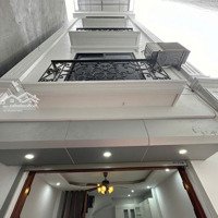 Cần Bán Gấp Nhà, Minh Khai - Btl, 32M2, 4M, 5 Tầng, Dòng Tiền 200 Triệu\Năm, Nhỉnh 4 Tỷ, Liên Hệ: 0965868866