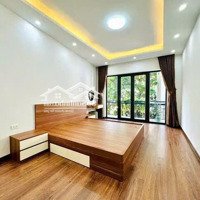 Chính Chủ Rao Bán Nhà Đẹp Đường Tôn Thất Thuyết - P.16- Quận 4 - Diện Tích: 63M2/3Tỷ5 - 3Pn-Sổ Hồng Riêng.