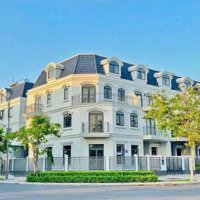 Cho Thuê Nhà Biệt Thự 5 Pn - 6 Vệ Sinhpt Tại Lakeview City, Quận 2, Hcm, 261M2