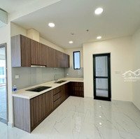 Cho Thuê Căn 3 Phòng Ngủ3Wc/121M2 Diamond Centery View Hồ Bơi Đẹp, Mát - Nội Thất Cơ Bản, Bao Gồm Ô Đậu Xe