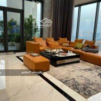 Nhà Mình Bán Penhouse 190M2, 4 Phòng Ngủ Ban Công Đn, View Bắn Pháo Hoa, Chung Cư The Zei. Giá Bán 16.5 Tỷ