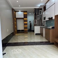 Chính Chủ Cần Bánh Nhanh Căn Nhà Riêng Mới Xây 6 Tầng Thang Máy 35M2 Tại Cổ Nhuế- 0909276826