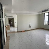 Penthouse Topaz Elite Nằm Ngay Trên Toà Trung Tâm Thương Mại Aeon Tạ Quang Bửu P4 Q8 Với 12Tỷ 322M2