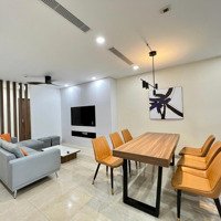 Gấp, Gấp! Bán Căn Hộ 130M2 Ở Royal City, Giá Sốc Chỉ 9,9 Tỷ - 3 Phòng Ngủđông Nam