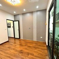 Bán Nhà Riêng Tại Đường Thụy Khuê, 3 Pn, 4 Pt, 25M2, Nhỉnh 5 Tỷ