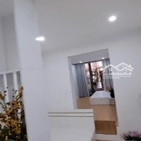 Bán Căn Tập Thể Tầng 3 Đẹp Như Chung Cư Cao Cấp Phố 8/3 Quận Hai Bà Trưng, Diện Tích 65M2 - 2 Ngủ