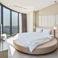 Cần Bán Gấp Căn Hộ Chung Cư Zennity,Quận 1. Diện Tích: 113M2, 3 Phòng Ngủfull Ntcc Giá Bán 10Ty. Liên Hệ: 0901319252