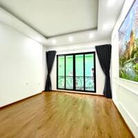 Siêu phẩm Đống Đa, 37m2 x 4 tầng chỉ 5.8Tỷ, ngõ nông gần phố.