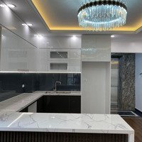 Siêu Vip! Bán Nhà Phố Nguyễn Chí Thanh Đống Đa Hà Nội - Ô Tô - Kinh Doanh 59M2 Giá Bán 15,7 Tỷ