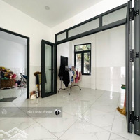 Bán Nhàhẽm Xe Hơi5M Trần Văn Đang P11 Q3 - 51M2(6,5X8) . Kc : 2 Tầng , 2 Phòng Ngủ, 2 Vệ Sinh,Pk .