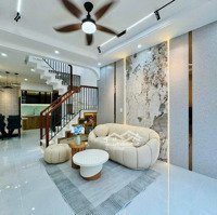 Bán Nhà Riêng Tại Hẻm 84 Hòa Hưng Quận 3 - Diện Tích: 44M2 - Giá Bán 2,6 Tỷ. Đang Cho Thuê 13 Triệu/Th. Sổ Riêng