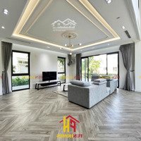 Biệt Thự Đơn Lập Vinhomes Riverside Cho Thuê Đầy Đủ Nội Thất Cao Cấp Và Hiện Đại, Có Thang Máy