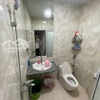 Bán Nhà Mặt Phố Đường Nguyễn Thái Học - Giá Sốc Chỉ 31,8 Tỷ Vnd - 38M2