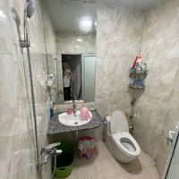 Bán Nhà Mặt Phố Đường Nguyễn Thái Học 40M2 Chỉ 31,8 Tỷ Vnd, Phù Hợp Kinh Doanh