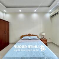 Cho Thuê Căn Hộ 1PN Ban Công Siêu To, Rộng 50m2 gần Vòng Xoay Hàng Xanh Bình Thạnh