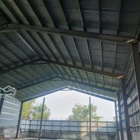 Cho Thuê Kho Xưởng 1/ Đg Nguyễn Văn Bứa, Hóc Môn Diện Tích : 1400 M2 Xưởng 1000M2 Giá 50 Triệu