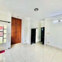 Nhà 6 Tầng Đường Nguyễn Bặc,Gần Chợ Phạm Văn Hai,41M2,Ngang 5,5M, 4 Phòng Ngủsổ Vuông,Hoàn Công Đầy Đủ.