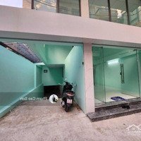 Toà Nhà Hơn 1000M2, Ngang 8M Gần Khách Sạn Pullman Số 345 Trần Hưng Đạo, Quận 1