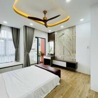 Thanh lí gấp căn nhà hẻm 5m Trần Văn Đang, Q3, 70m2, giá 4tỷ2, sổ riêng, 1 trệt 2 lầu, sân thượng