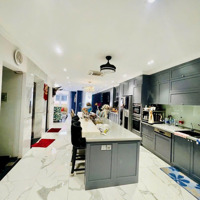 Chính Chủ Bán Gấp Nhàhẽm Xe Hơinguyễn Trãi,P3,Q 5 , Giá Bán 5Tỷ2/99M2, Shr, 1 Triệuệt 2 Lầu, Btct Liên Hệ: 0907631421