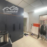 8.6 Tỷ/74M2/6.9 Mt/3 Tầng/Lô Góc/ Phú Viên/Bồ Đề