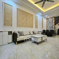 Bán Đất Tặng Nhà - Thượng Thanh - Long Biên - Hà Nội -Diện Tích76M2 - 5,5 Tầng - Giá Bán 9,5 Tỷ